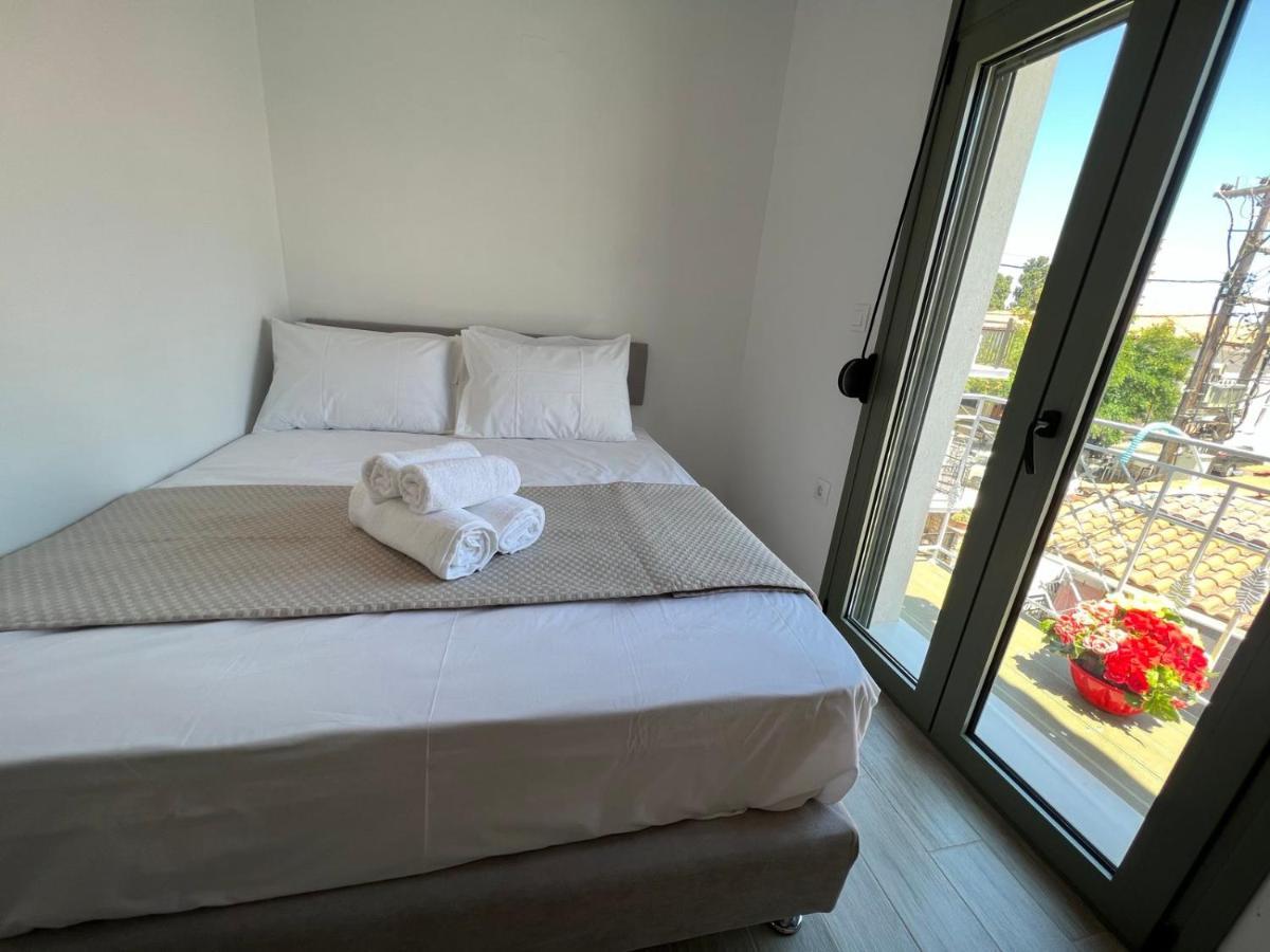 Vespista Boutique Apartment Skiathos Town Exterior photo