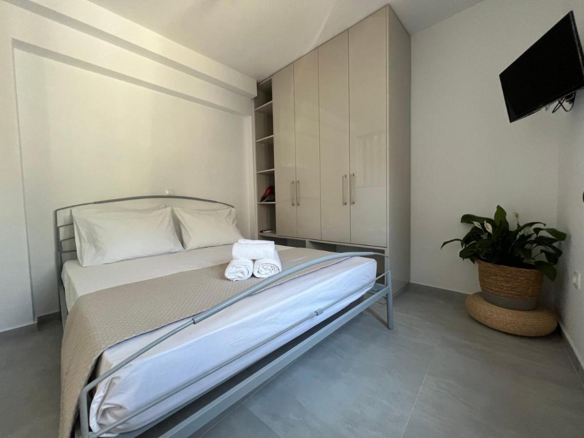 Vespista Boutique Apartment Skiathos Town Exterior photo