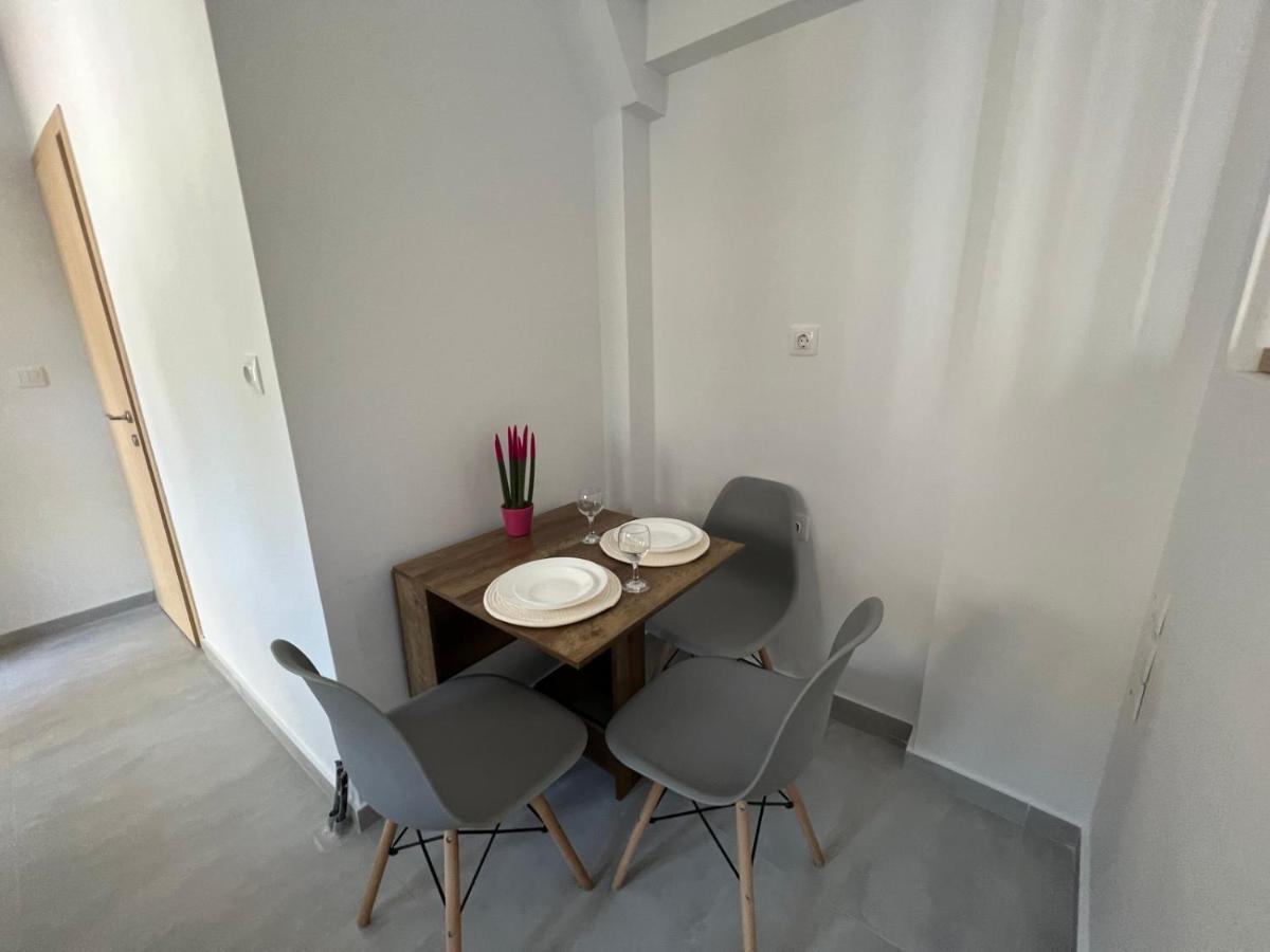Vespista Boutique Apartment Skiathos Town Exterior photo