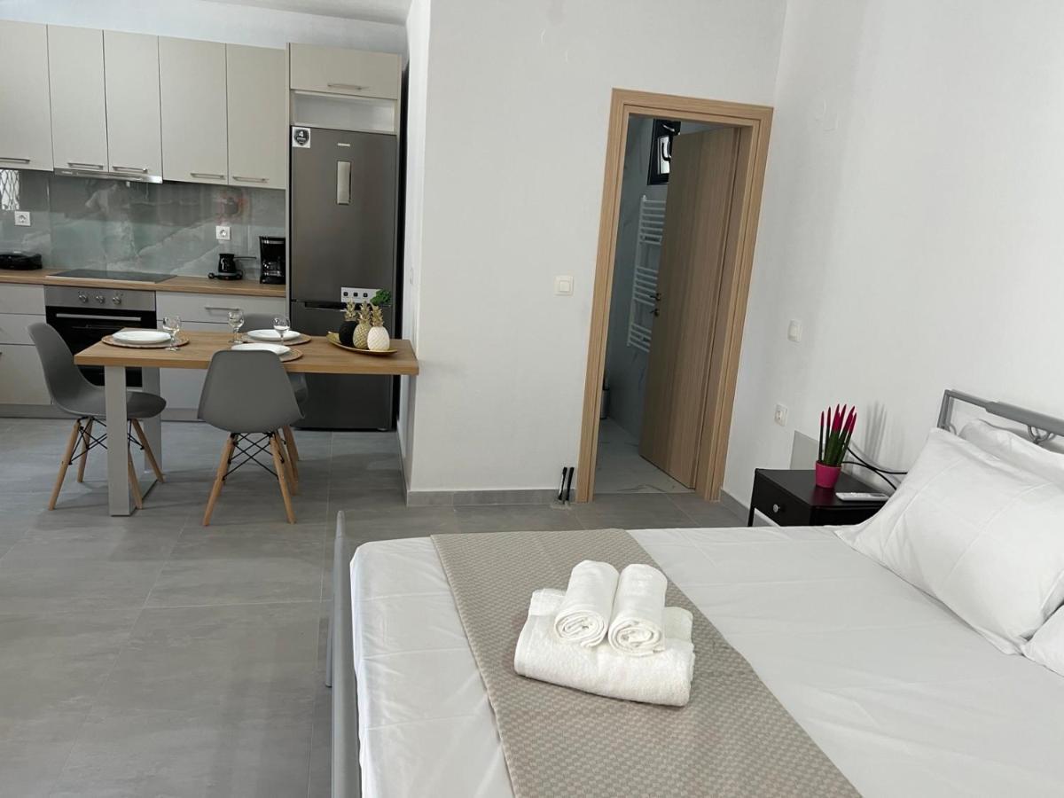 Vespista Boutique Apartment Skiathos Town Exterior photo
